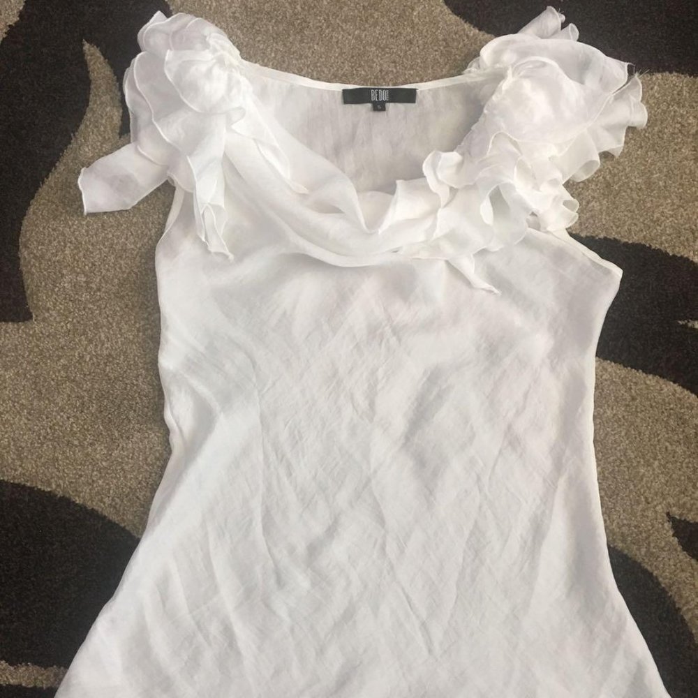 BEDO FEMME WHITE SEMI SHEER DRESSY TOP